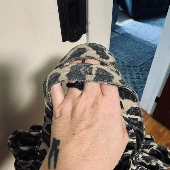 Bungalow 360 Bat Print Purse Tote - Picture 3 of 4